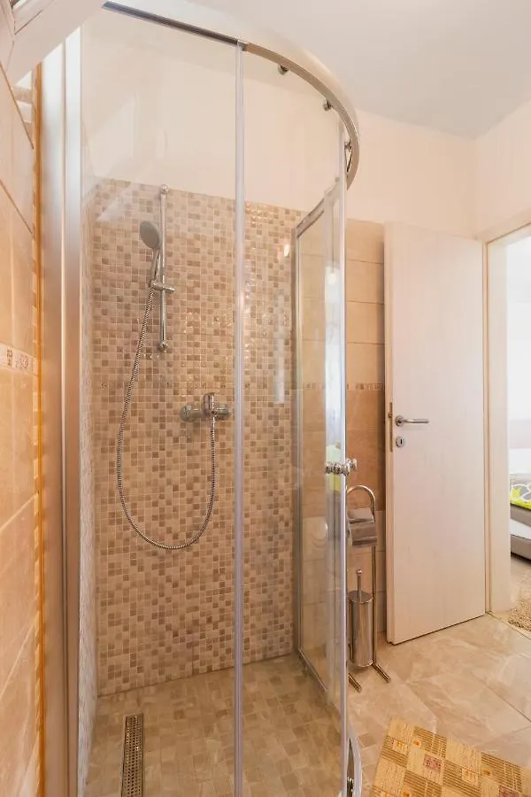 Apartman Gabrijela سبليت 0*,